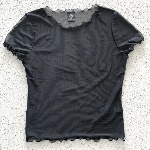 Urban Outfitters Black mesh shirt sleeve top size Medium - Picture 1 of 5
